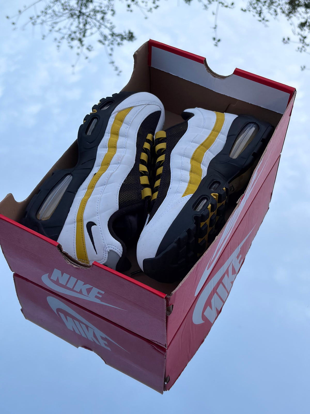 Nike Air Max 95 Big Bubble White Black Saffron Quartz - Taille 39