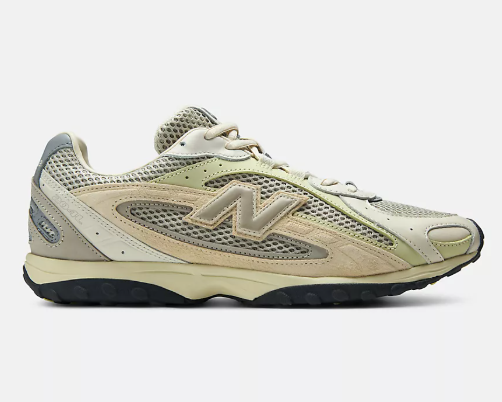 New Balance 204L Plaza Taupe X Auralee