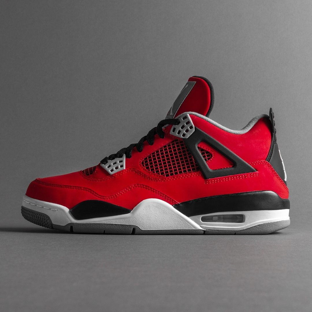 Jordan 4 Toro Bravo