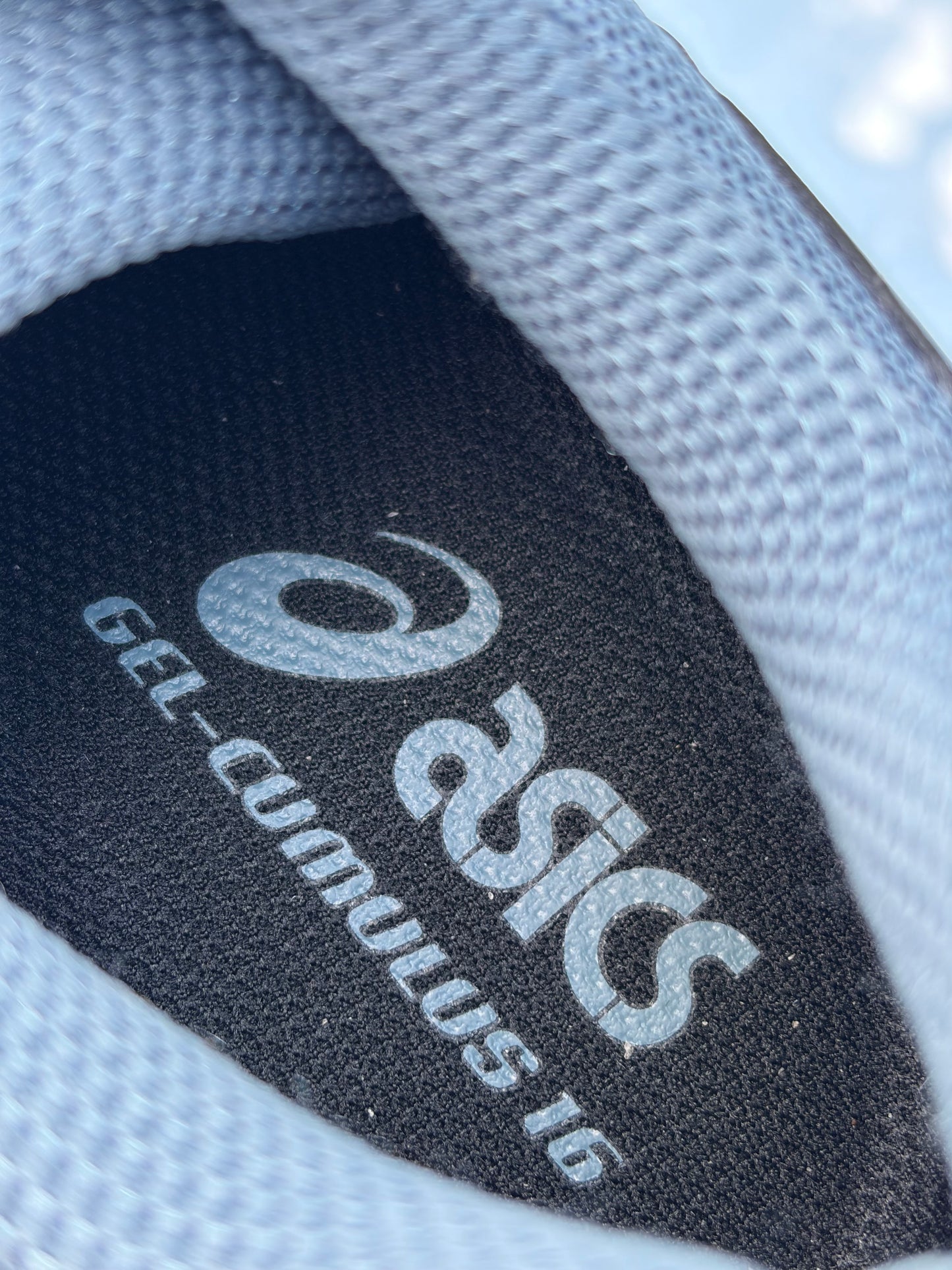 Asics Gel-Cumulus 16 White Ironclad - Taille 41,5