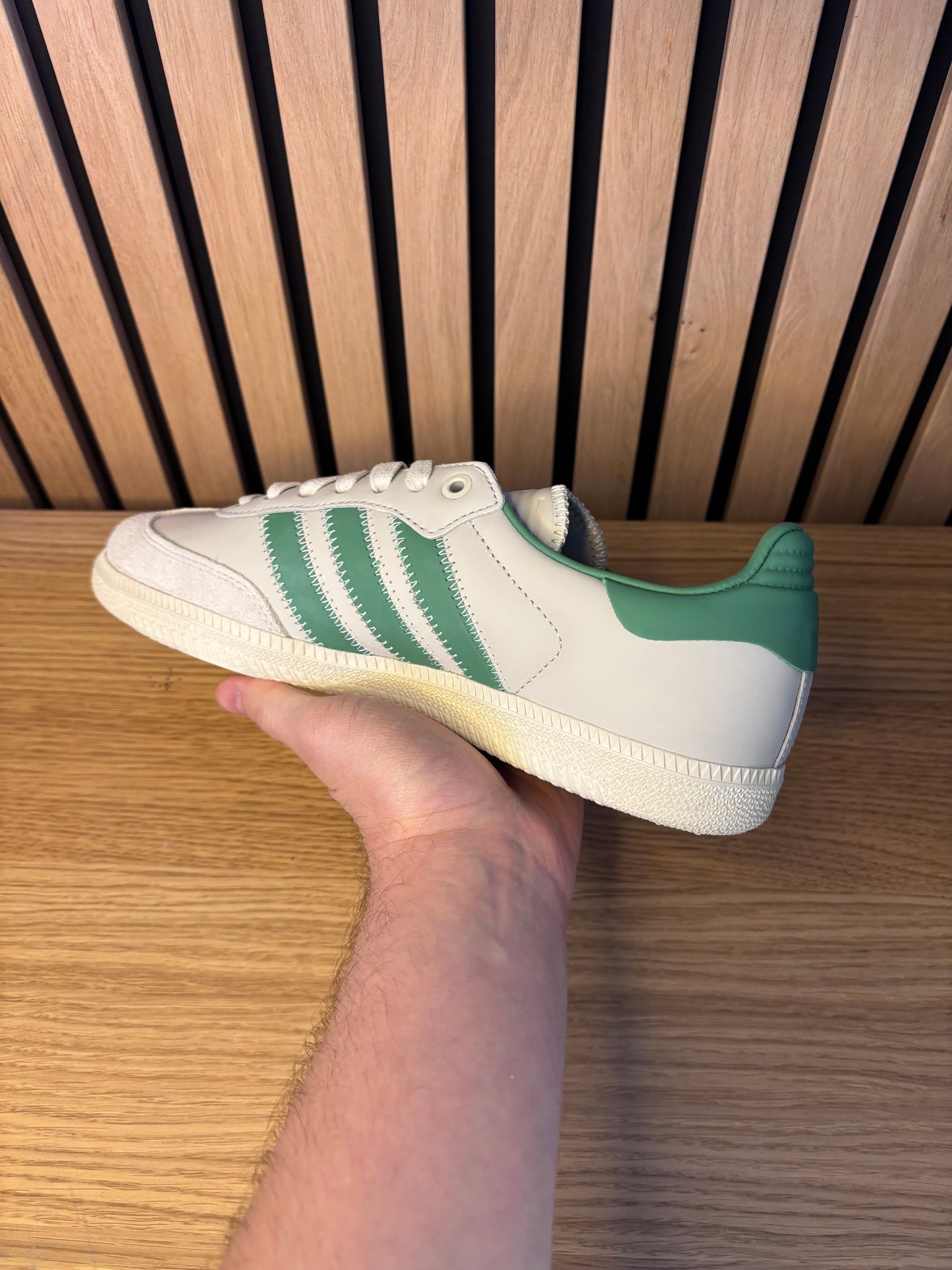 Adidas Samba Aluminium Preloved Green X Human Race (Taille 38,5)