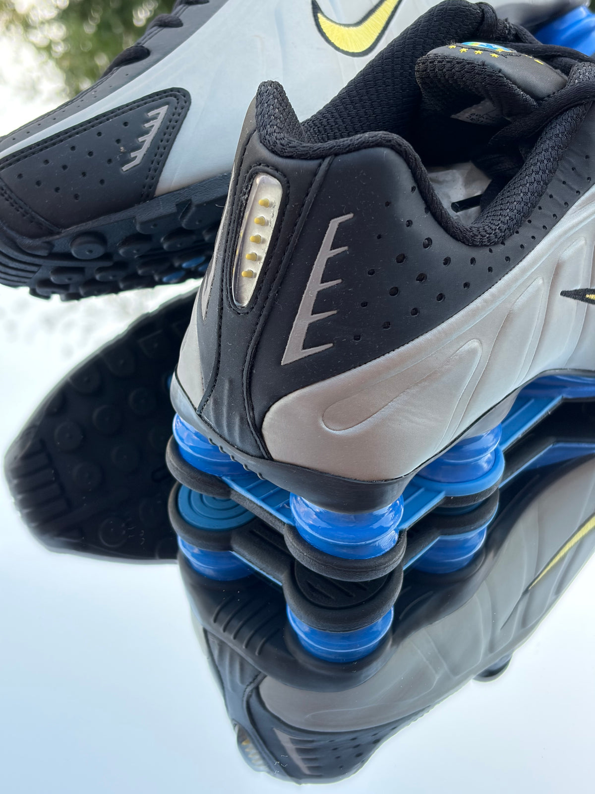 Nike Shox R4 Brazil Black Canary Metallic Pewter - Taille 42
