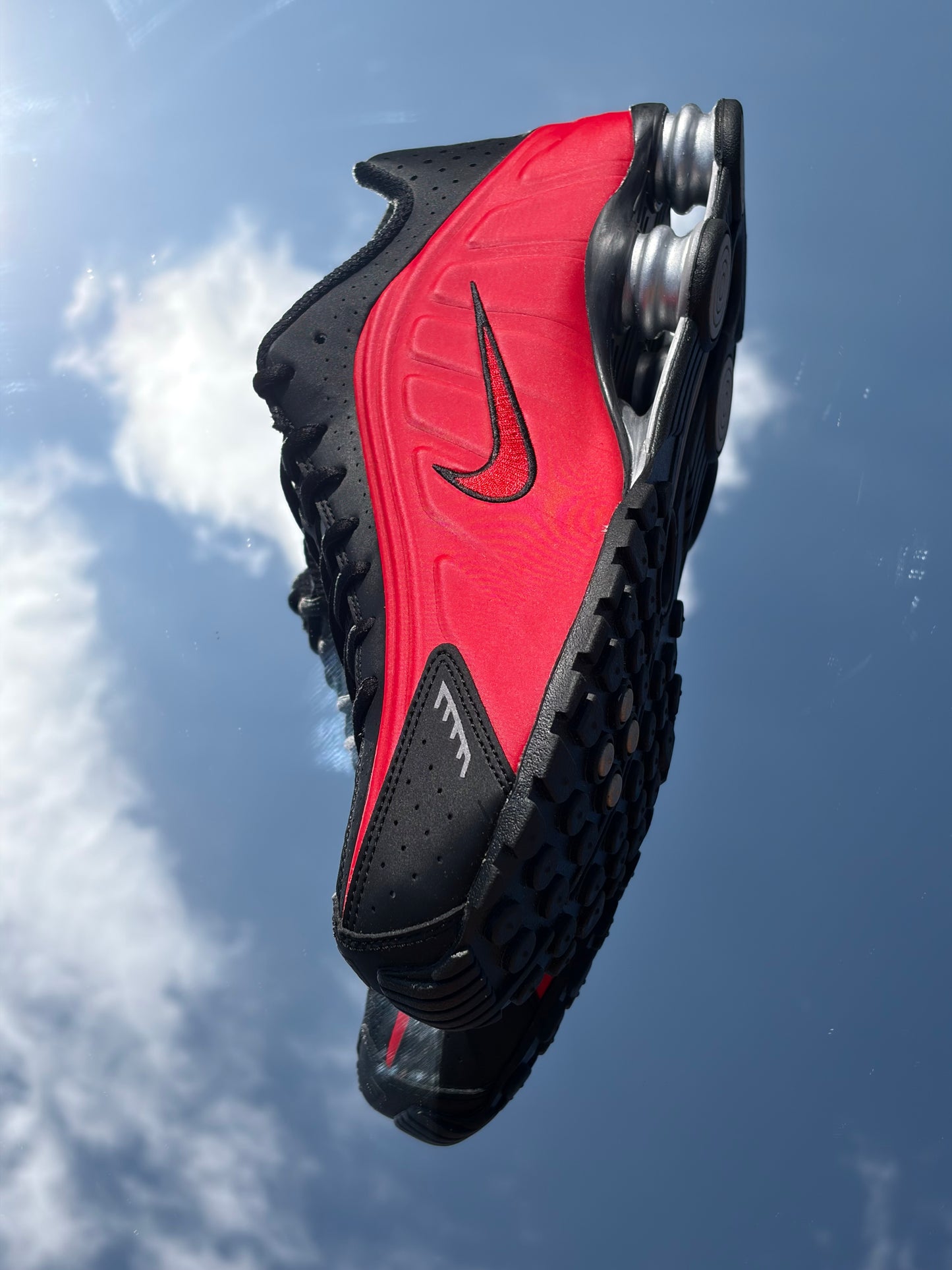 Nike Shox R4 University Red Black Silver - Taille 44
