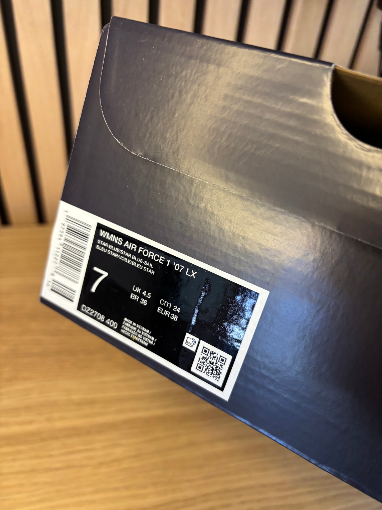 Nike Air Force 1 LX Blue Ostrich (Taille 38)