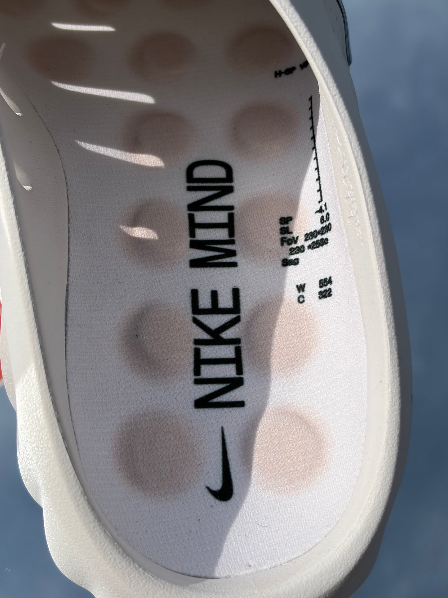 Nike Mind 001 Summit White Metallic Silver - Taille 43