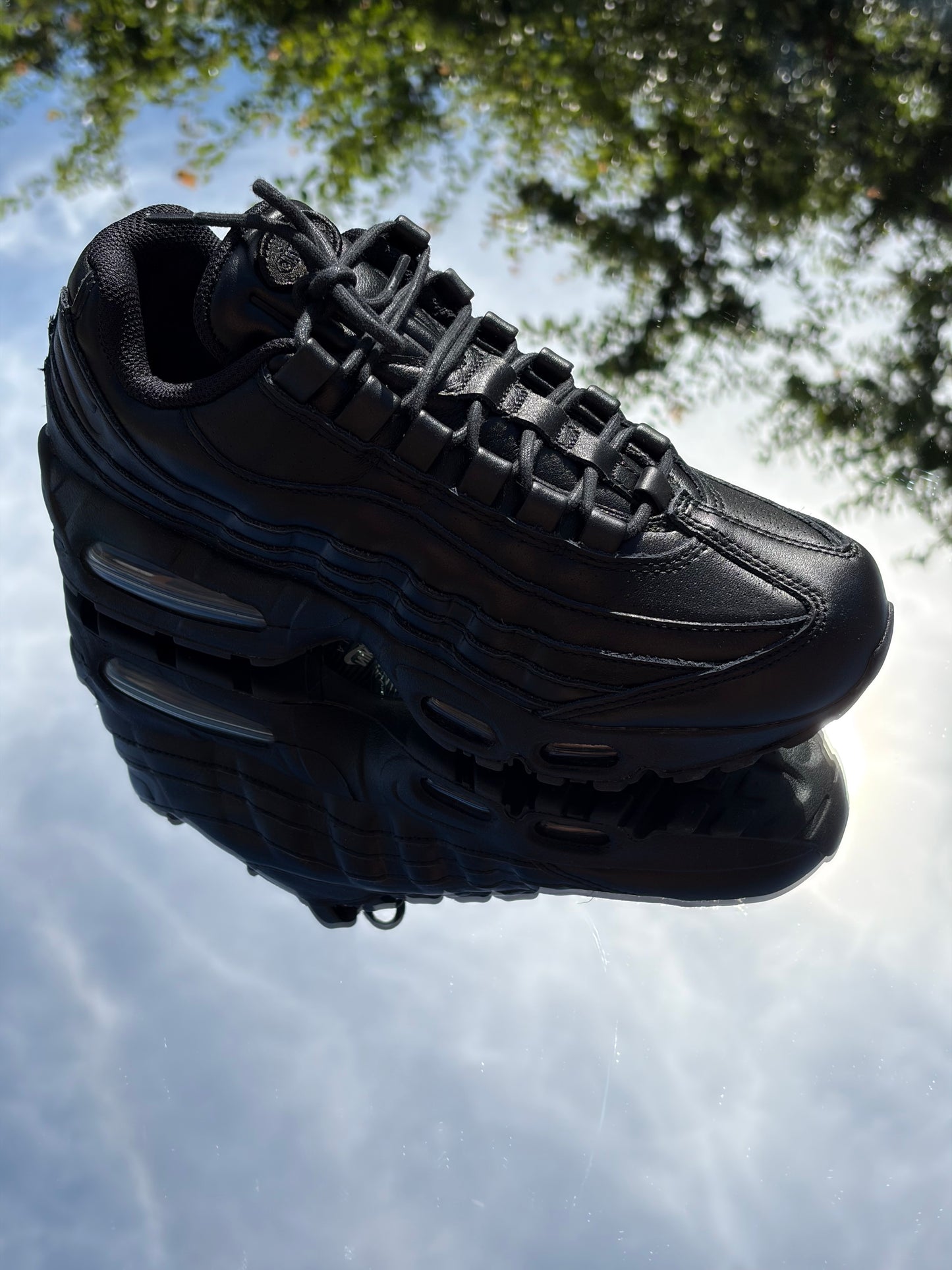 Nike Air Max 95 Black Leather - Taille 38,5