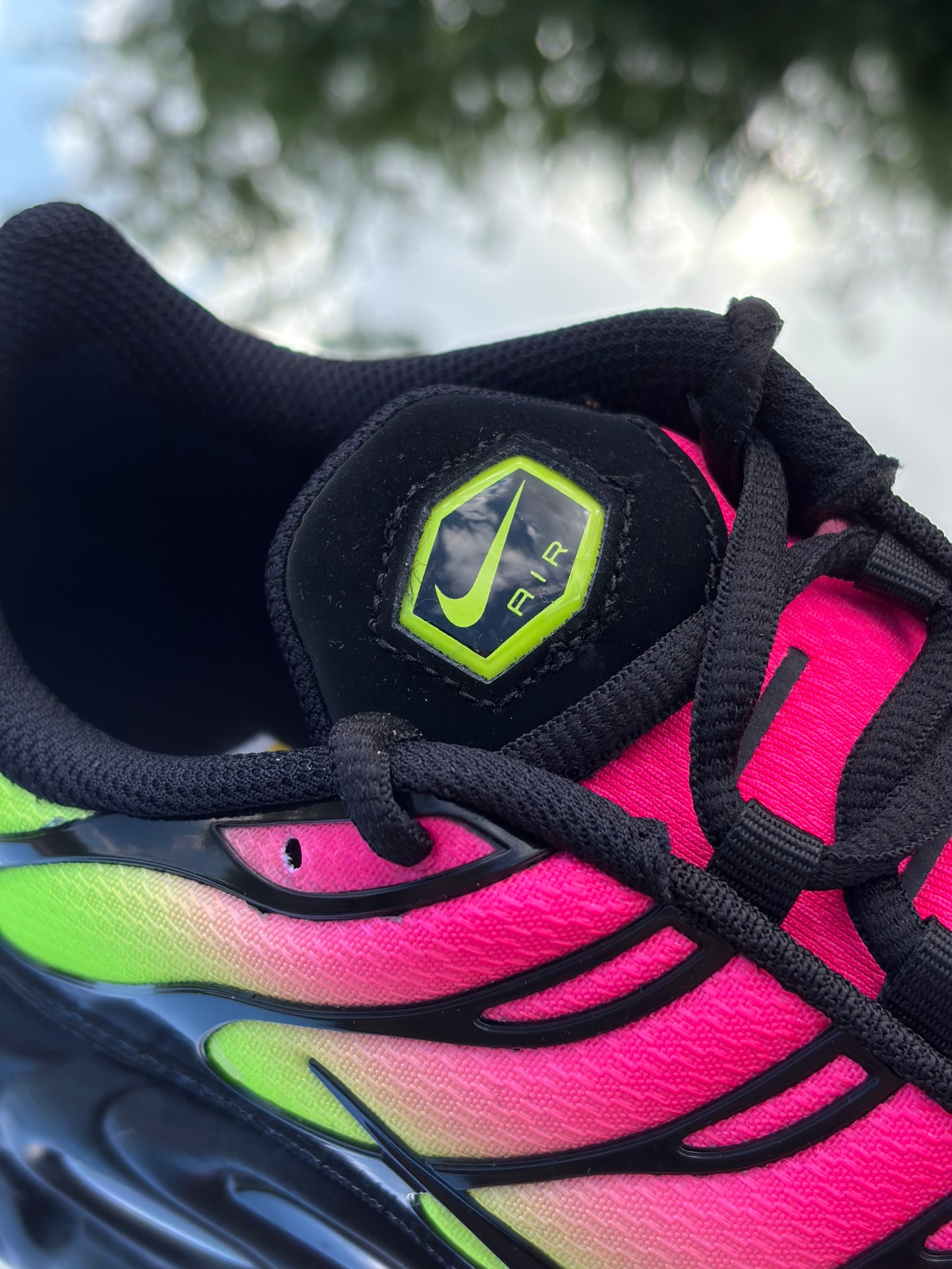 Nike Air Max Plus Hyper Pink Volt - Taille 42,5