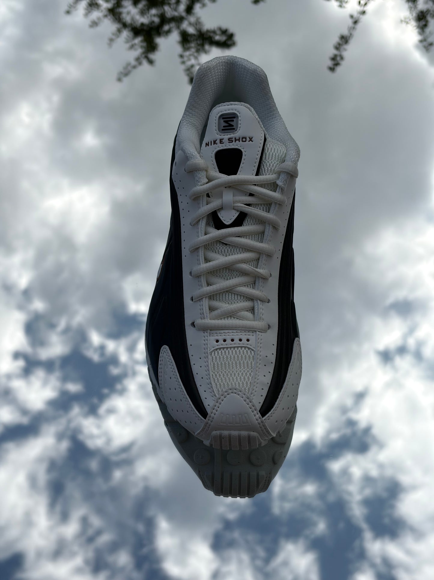 Nike Shox R4 Sail Black Fauna Brown - Taille 38,5