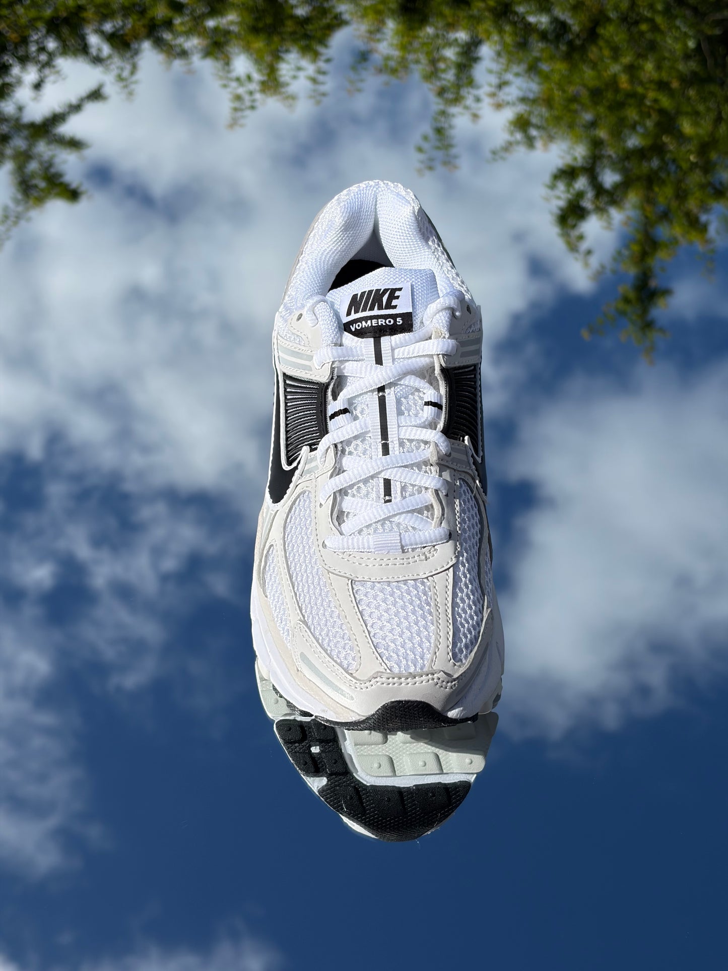 Nike Zoom Vomero 5 White Black - Taille 35,5
