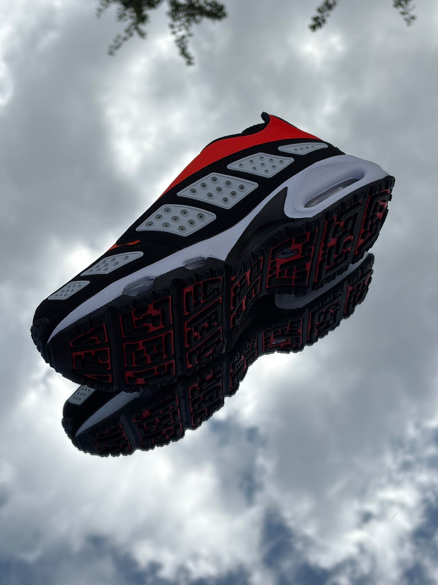 Nike Air Max SNDR Bright Crimson Black - Taille 38