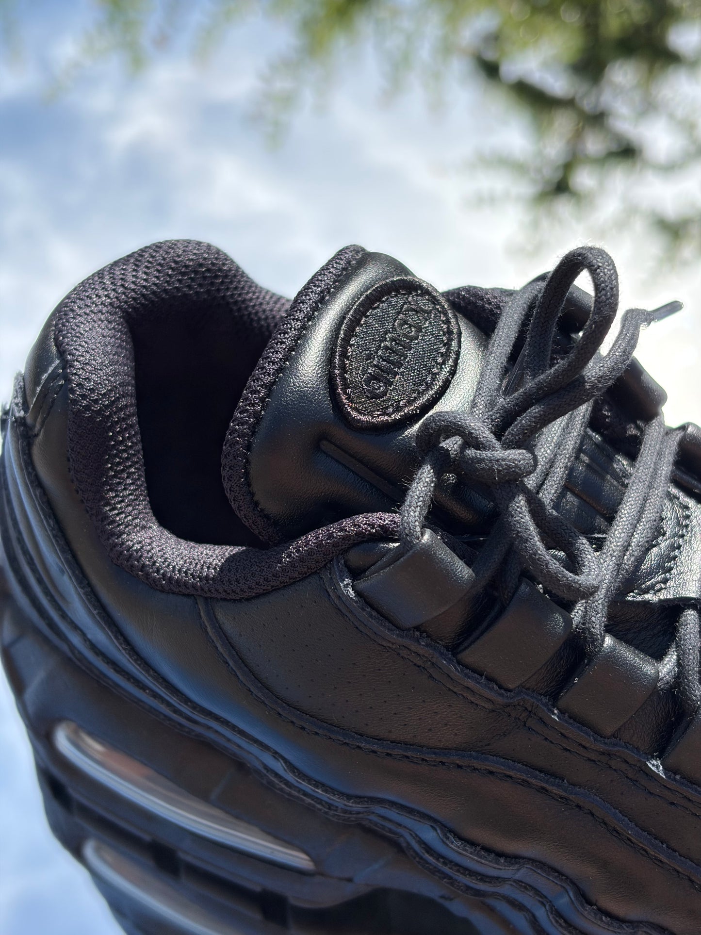 Nike Air Max 95 Black Leather - Taille 38,5