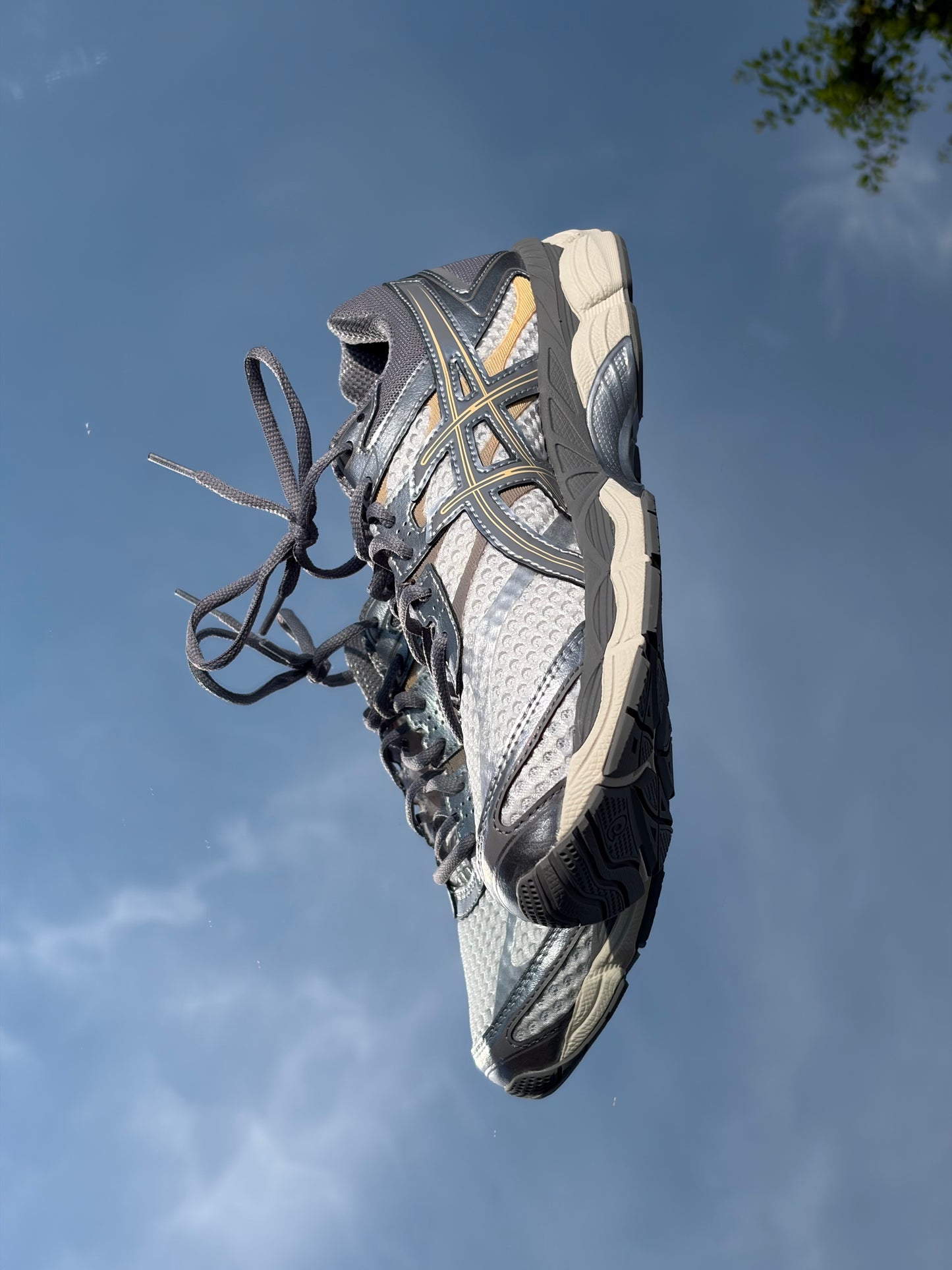 Asics Gel-Cumulus 16 Cream Clay Grey - Taille 42,5