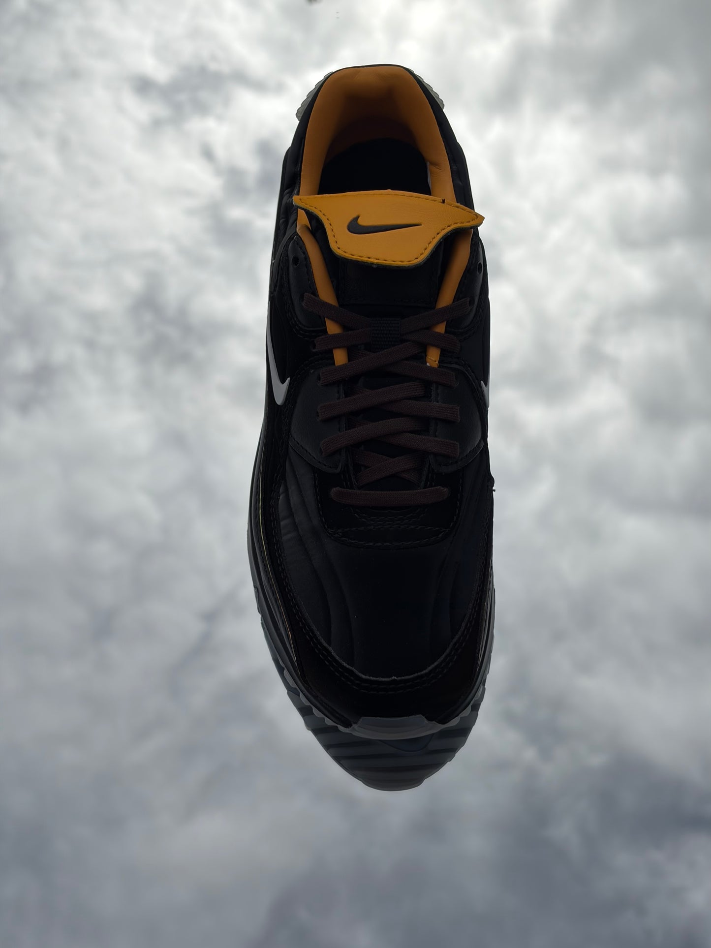 Nike Air Max 90 SE Black White Gold Leaf Pear - Taille 39