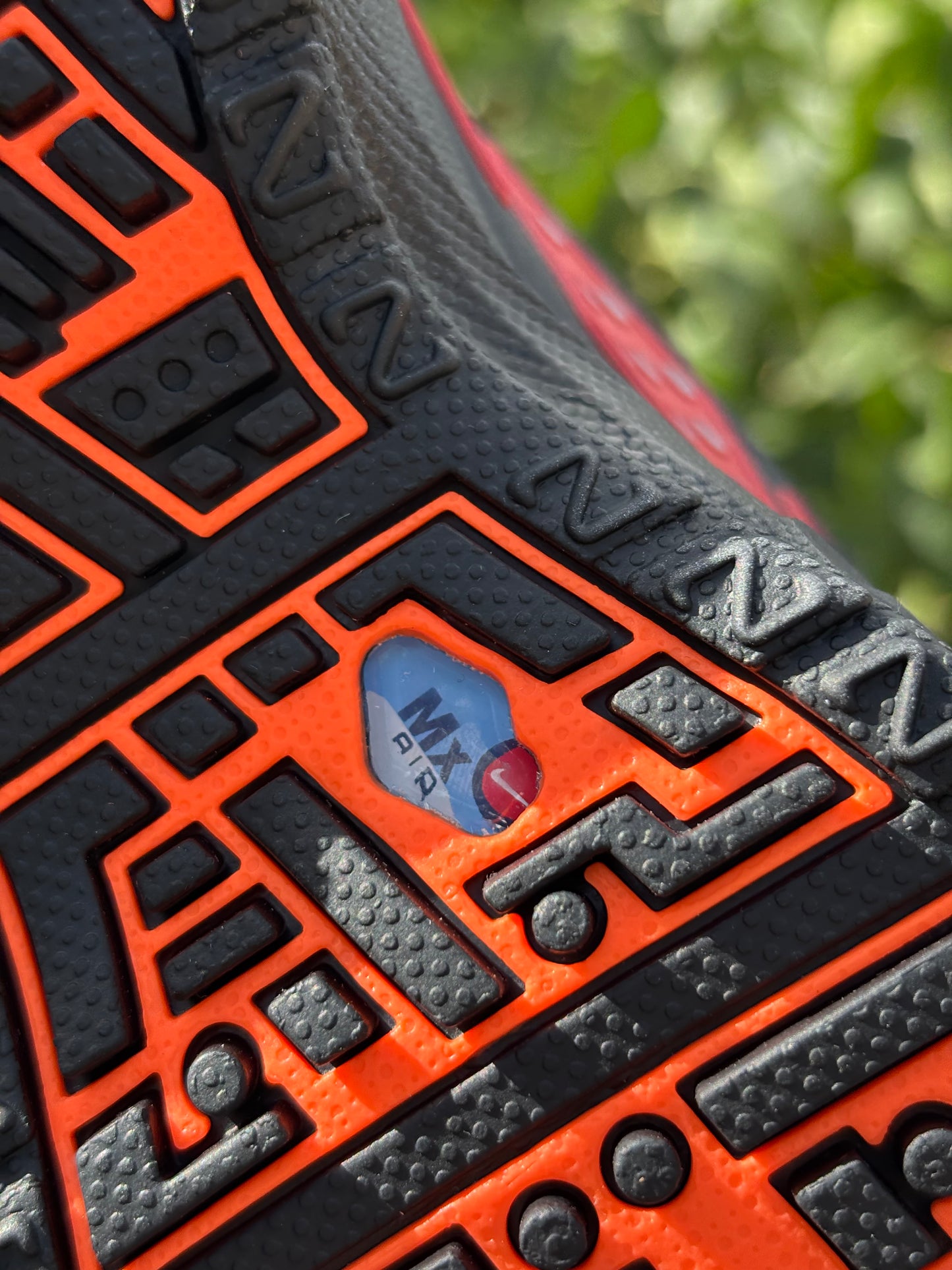 Nike Air Max Sunder Gore-Tex Hyper Crimson - 40,5