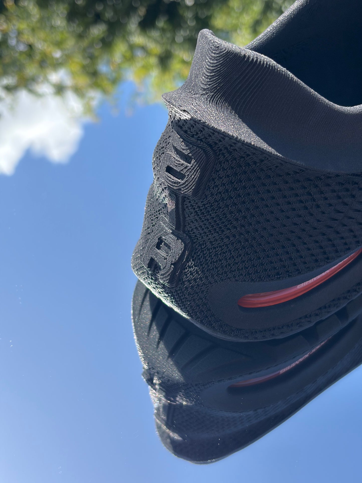 Nike Air Max 1000.2 Black Hyper Crimson - Taille 45