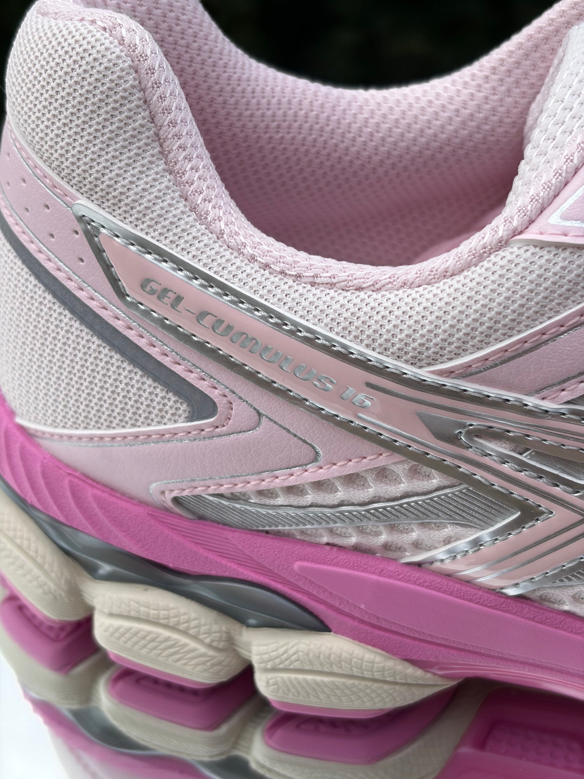 Asics Gel-Cumulus 16 Pale Pink / Pink Salt - Taille 44,5