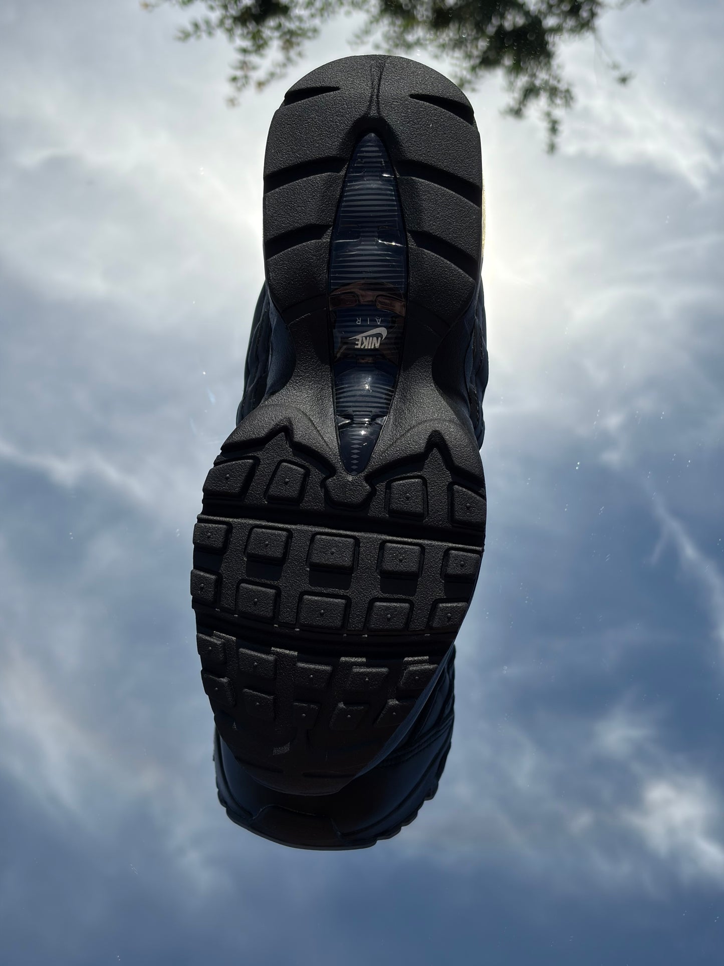 Nike Air Max 95 Black Leather - Taille 38,5
