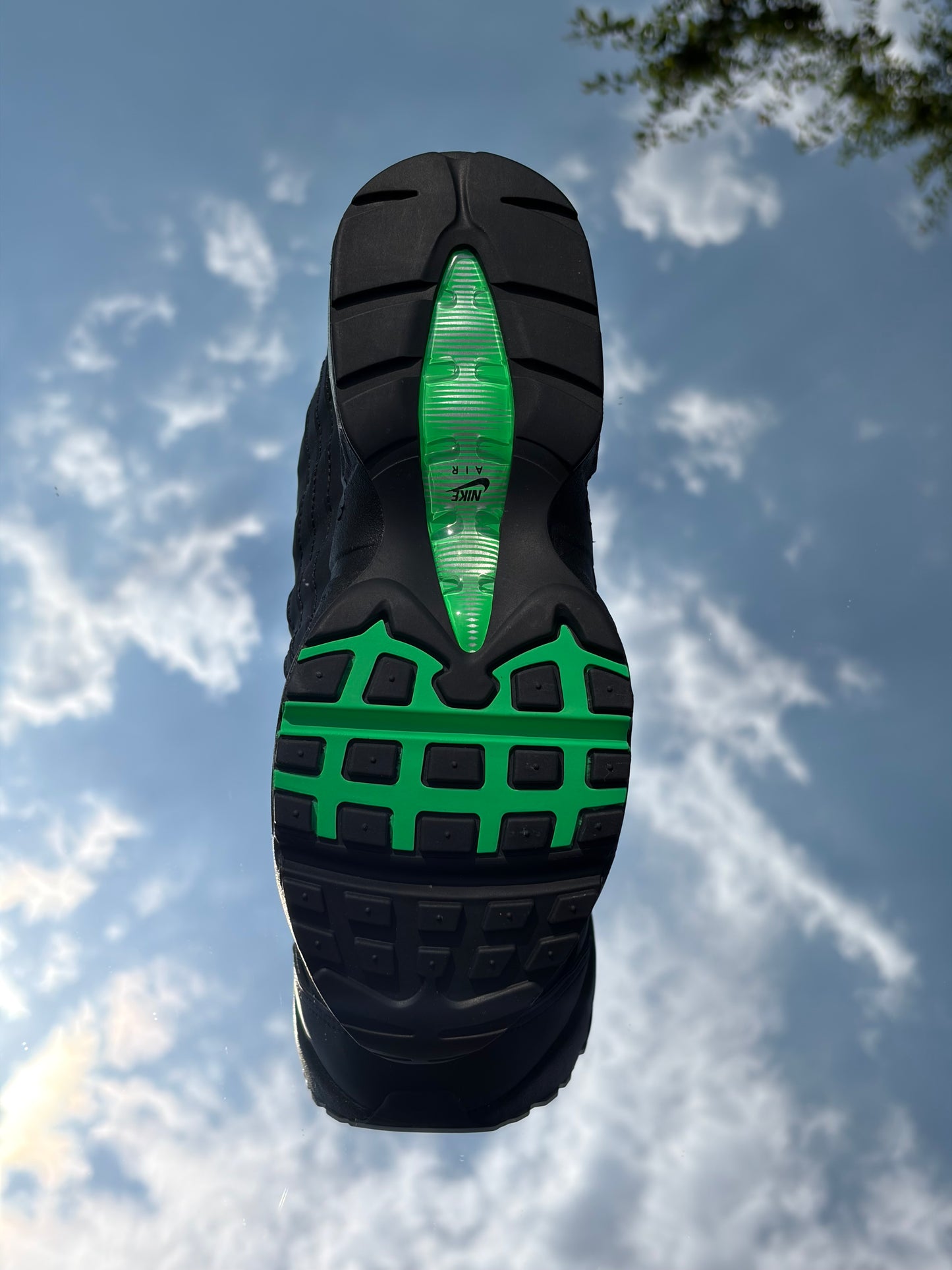 Nike Air Max 95 Black Green Shock - Taille 38,5