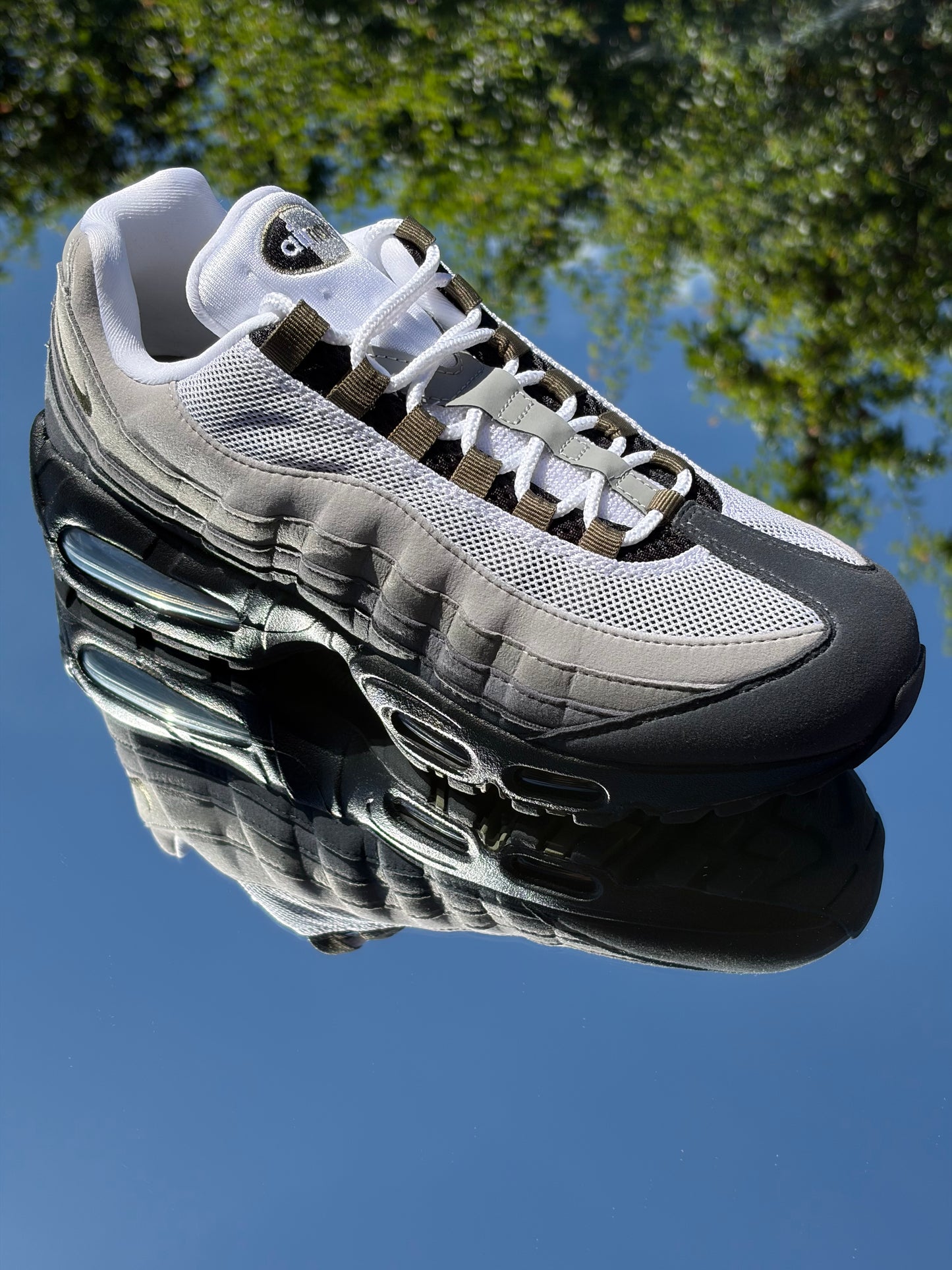 Nike Air Max 95 Medium Olive - Taille 42