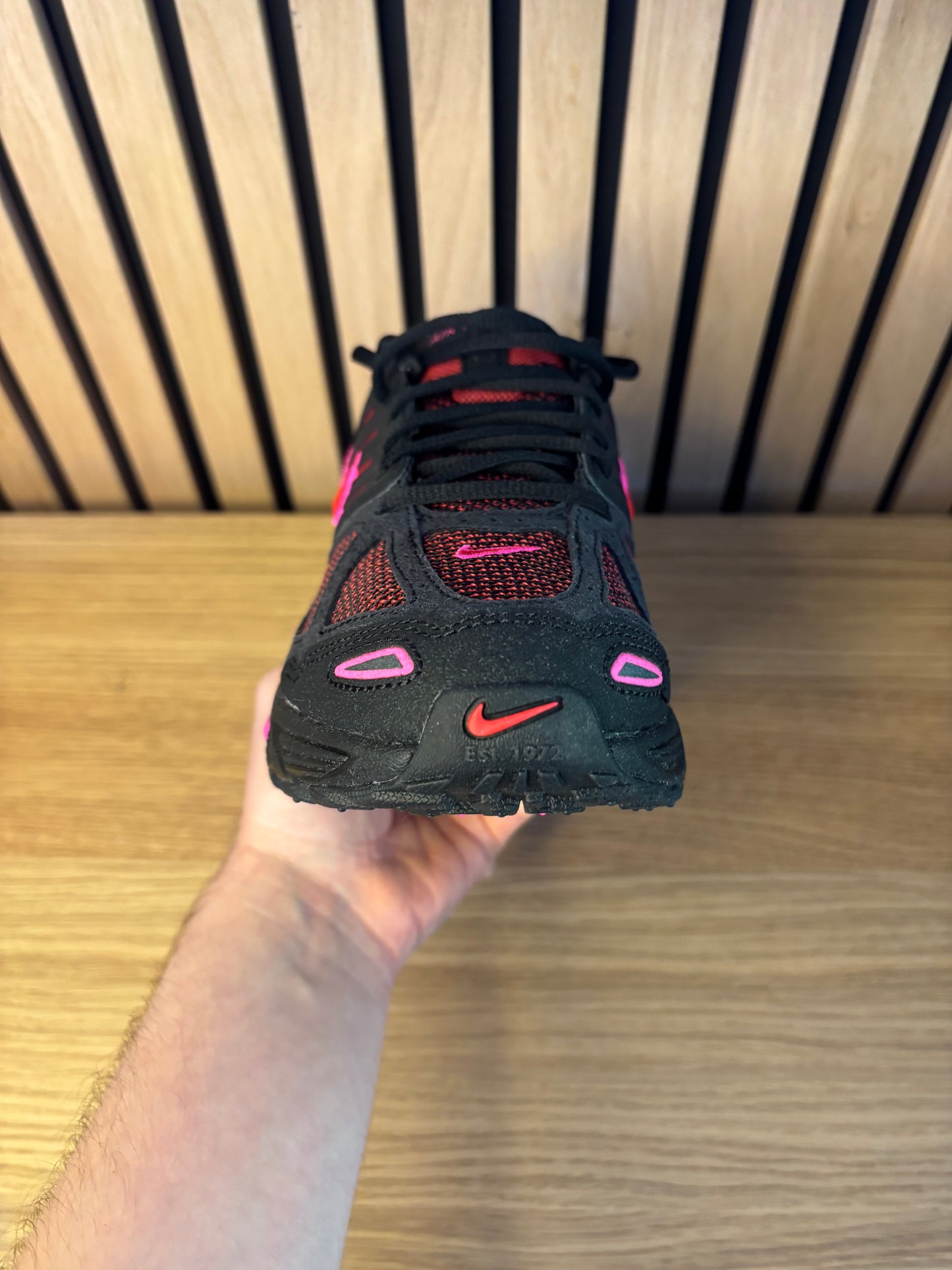 Nike Air Pegasus 2k5 Black Fire Red (Taille 40)