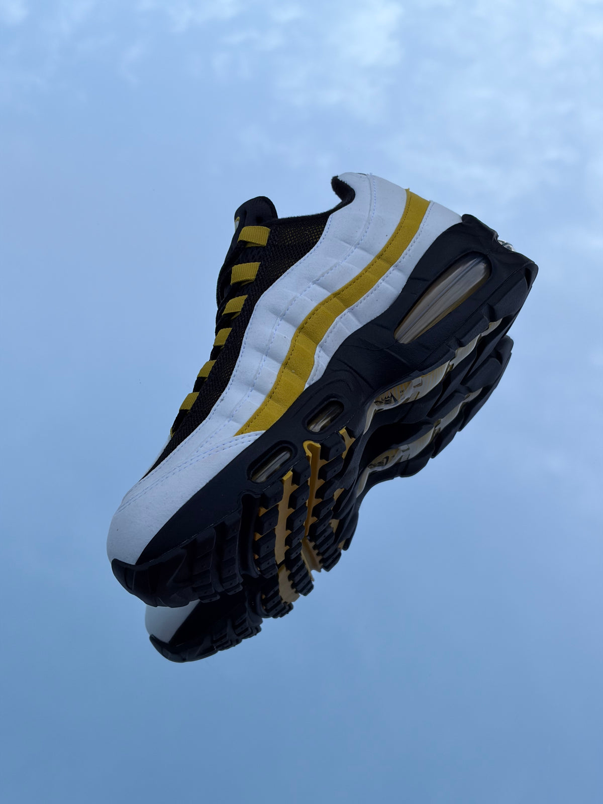 Nike Air Max 95 Big Bubble White Black Saffron Quartz - Taille 39