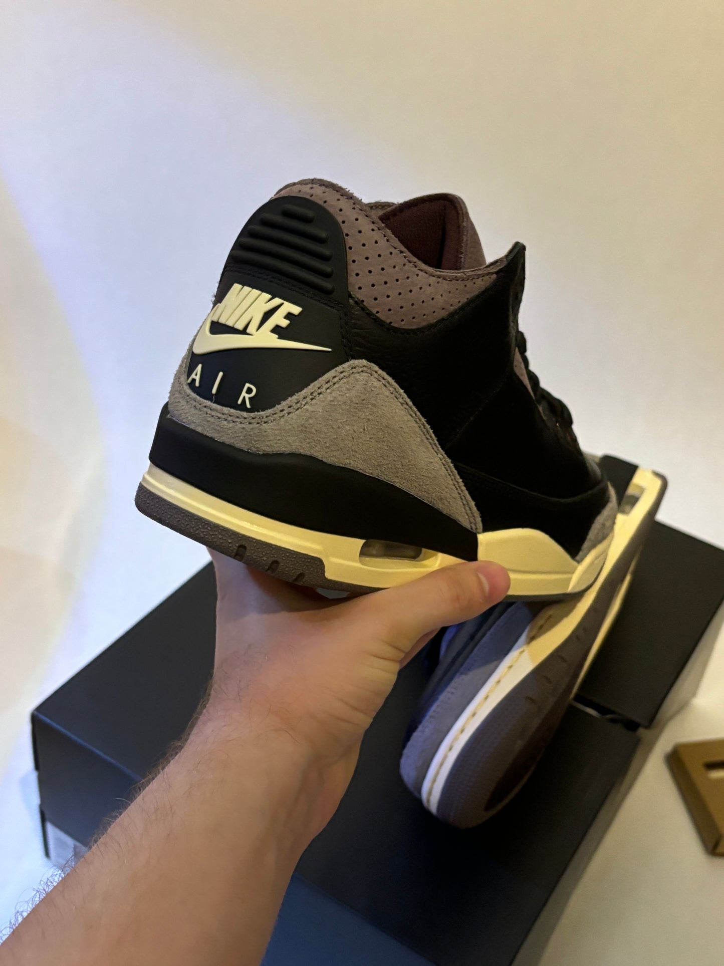 Jordan 3 X A Ma Manière (Taille 40,5)