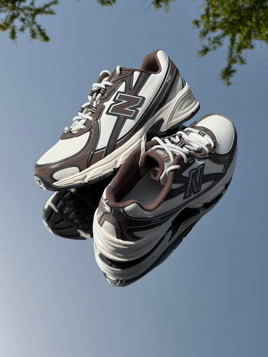 New Balance 740 Cortado Black Coffee - Taille 38