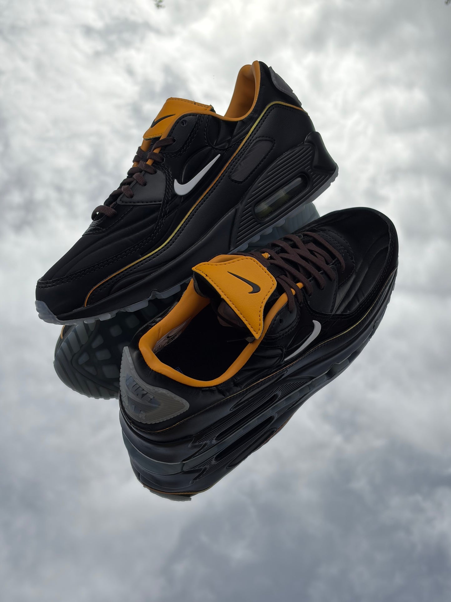 Nike Air Max 90 SE Black White Gold Leaf Pear - Taille 39