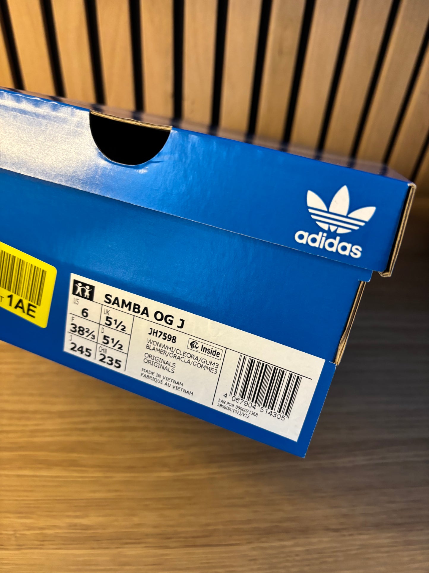 Adidas Samba OG Wonder White Clear Orange - 38.5