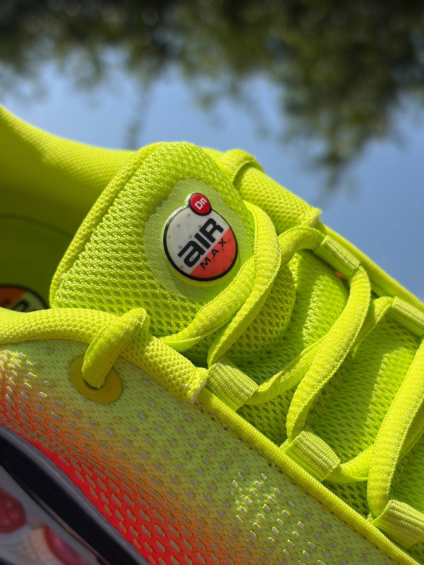 Nike Air Max DN SE Cyber Black Bright Crimson - Taille 39