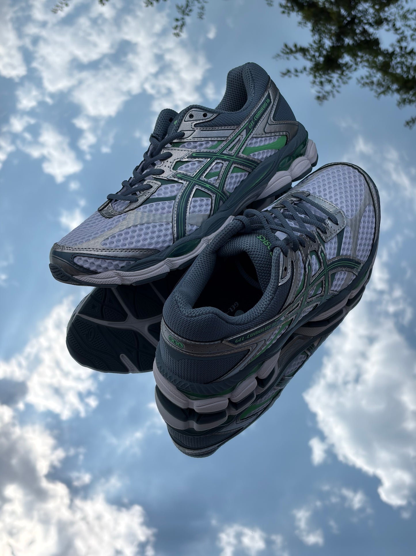 Asics Gel-Cumulus 16 White Ironclad - Taille 41,5