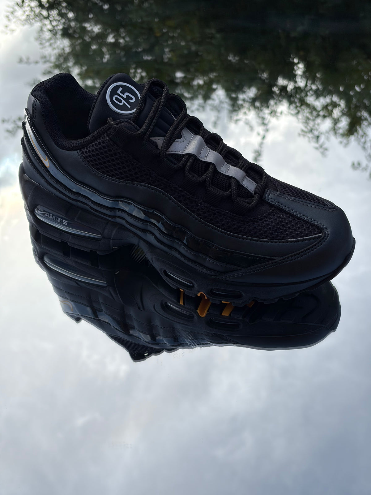 Nike Air Max 95 Big Bubble SE Total 90 Black White University Gold - Taille 40