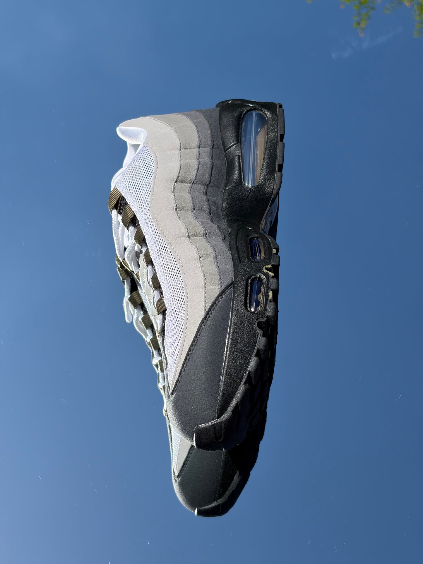 Nike Air Max 95 Medium Olive - Taille 42