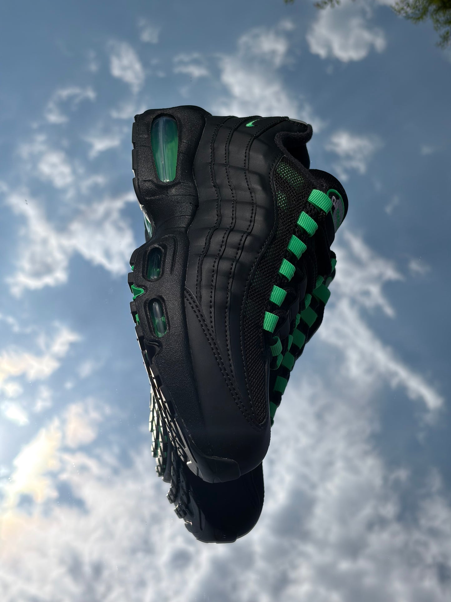 Nike Air Max 95 Black Green Shock - Taille 38,5