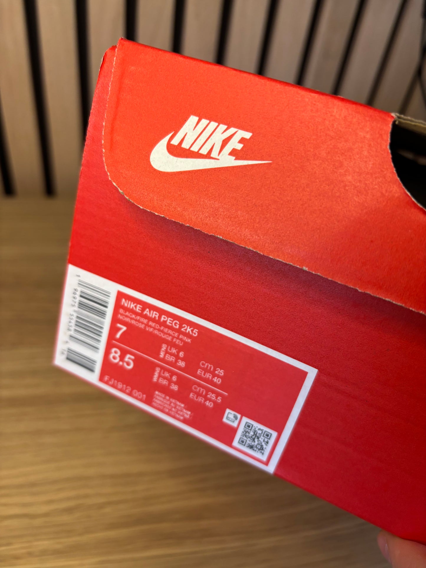 Nike Air Pegasus 2k5 Black Fire Red (Taille 40)