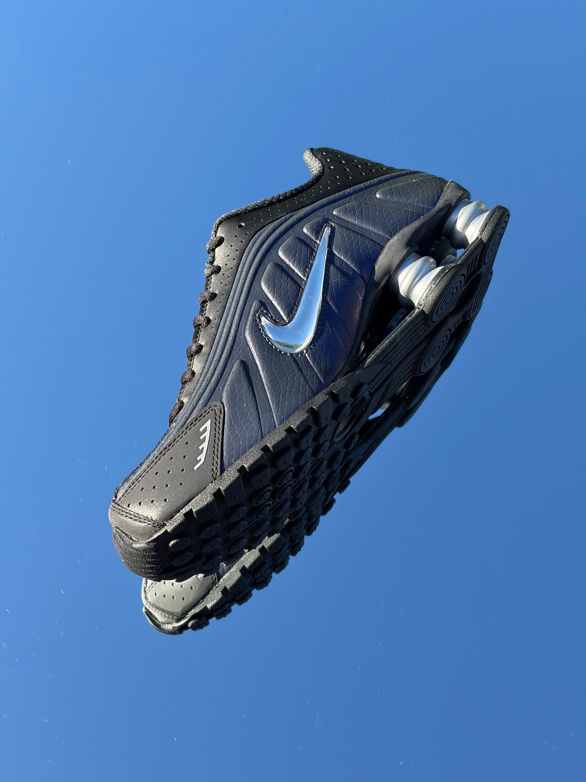Nike Shox R4 Jewel QS Black Metallic Silver Purple Dynasty - Taille 38,5