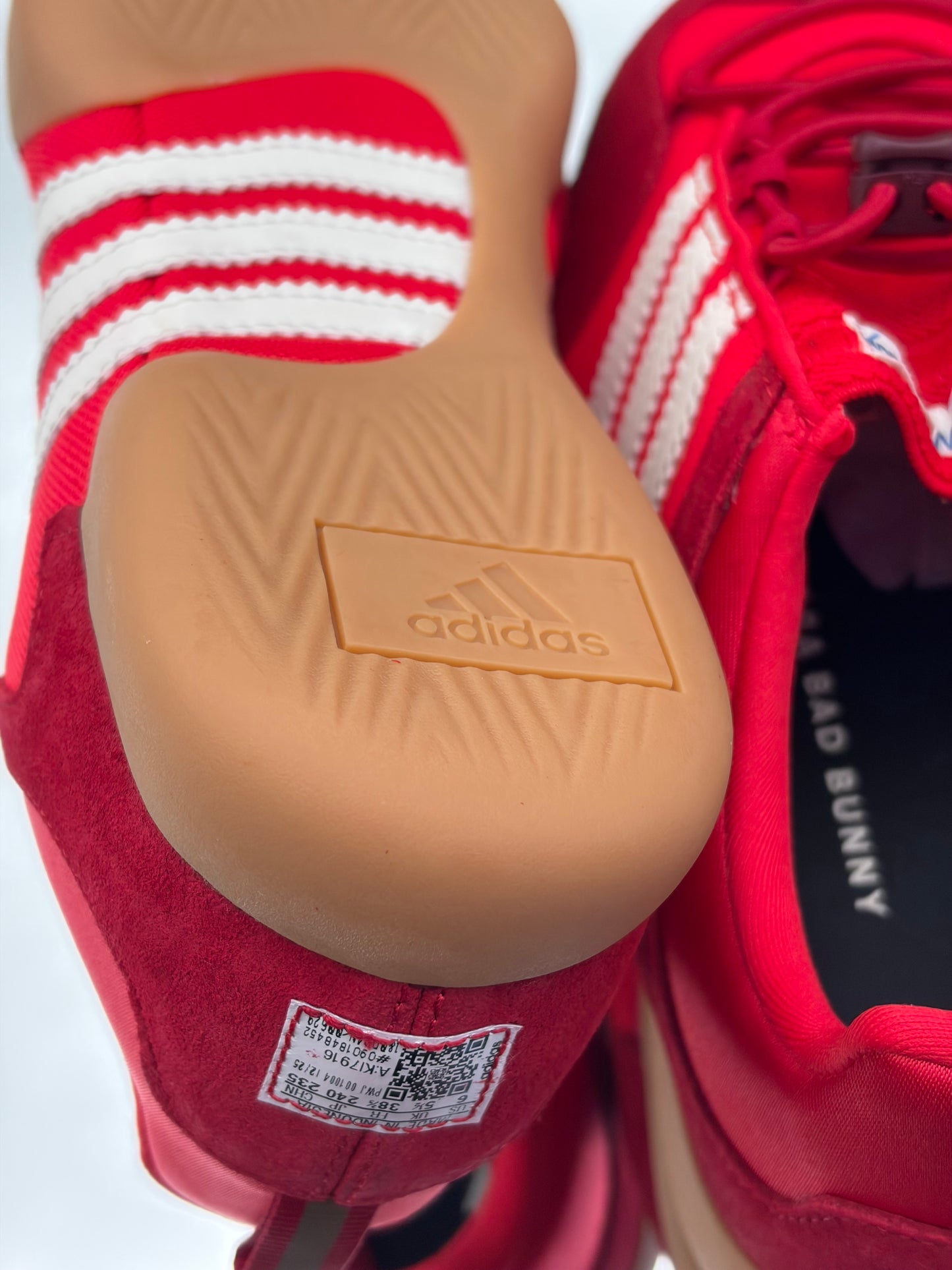 Adidas Ballerina Vivid Red X Bad Bunny - Taille 38,5