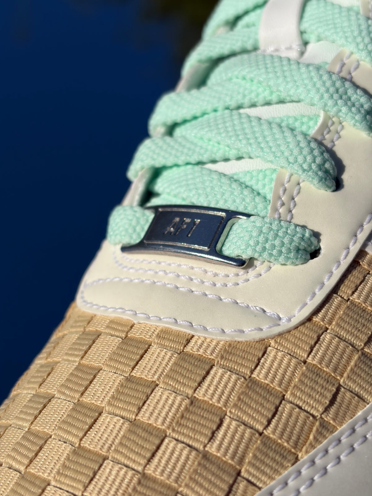 Nike Air Force 1 Low Retro QS Easter Basket Summit White Glacier Blue - Taille 39