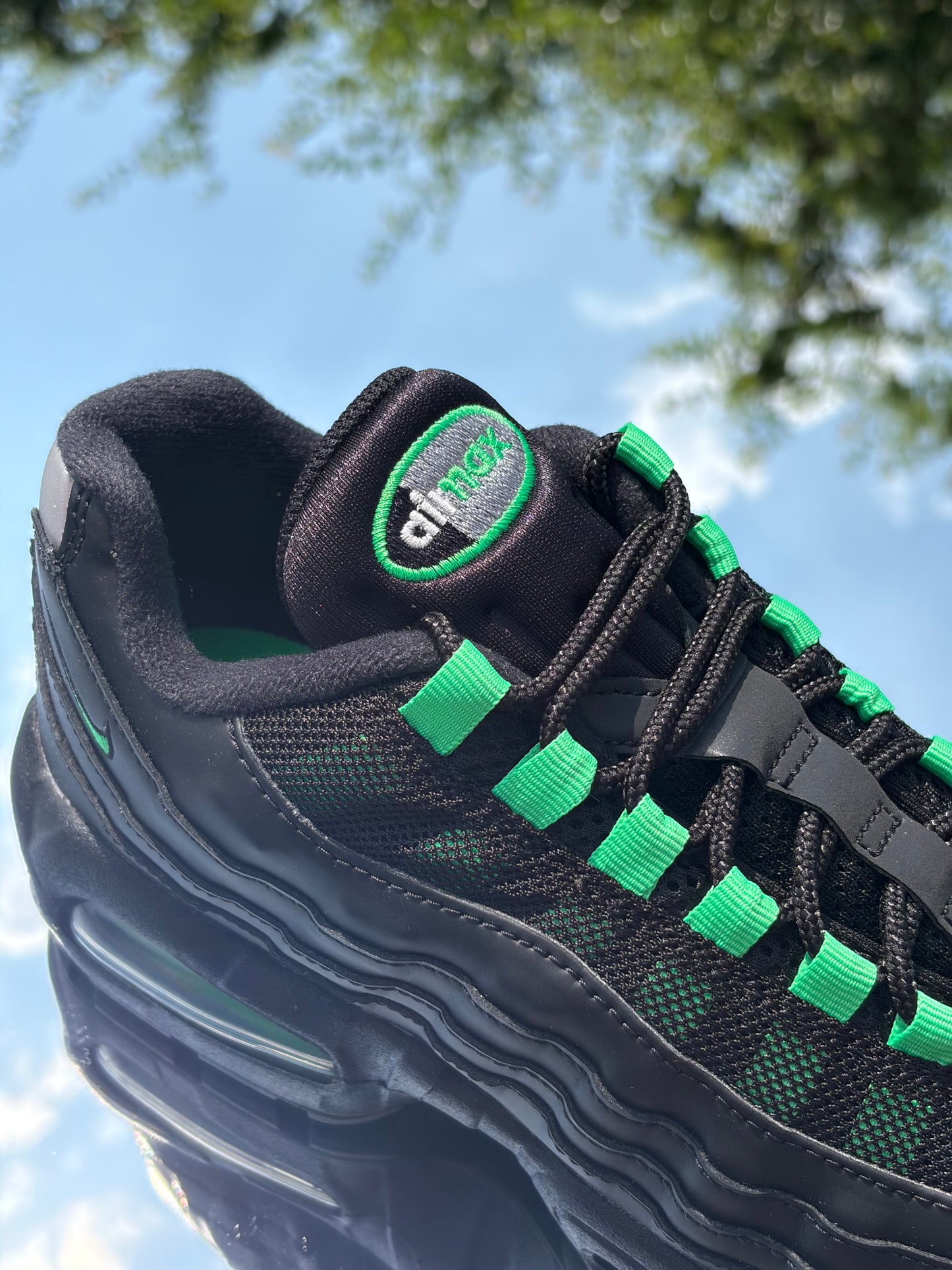Nike Air Max 95 Black Green Shock - Taille 38,5
