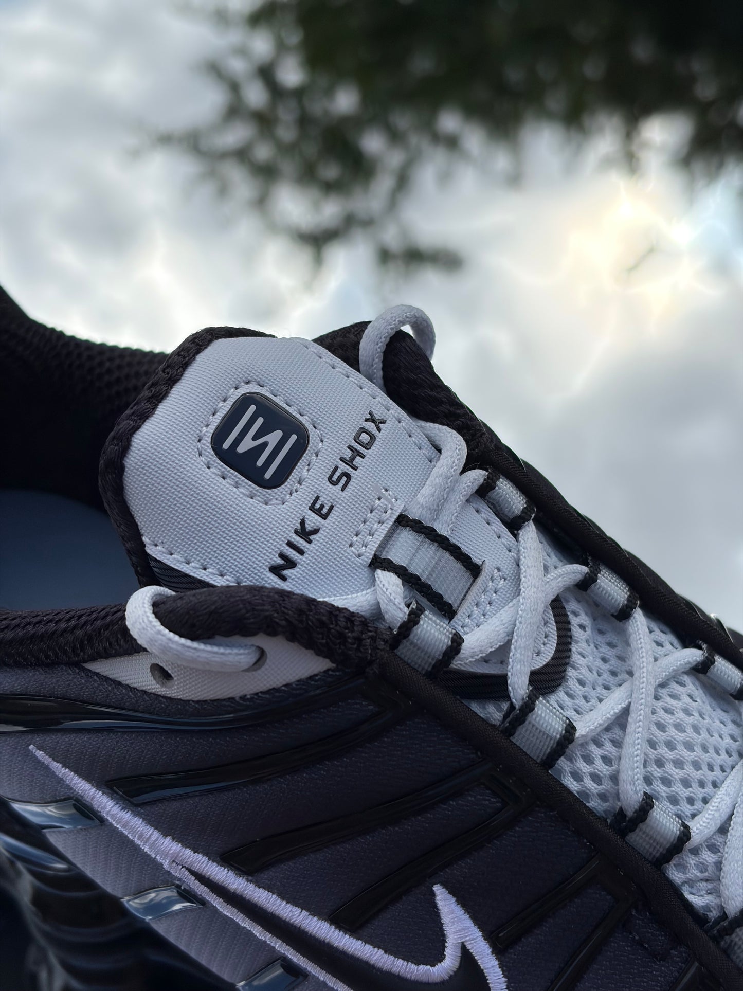 Nike Shox TL Black White Pure Platinum - Taille 40,5