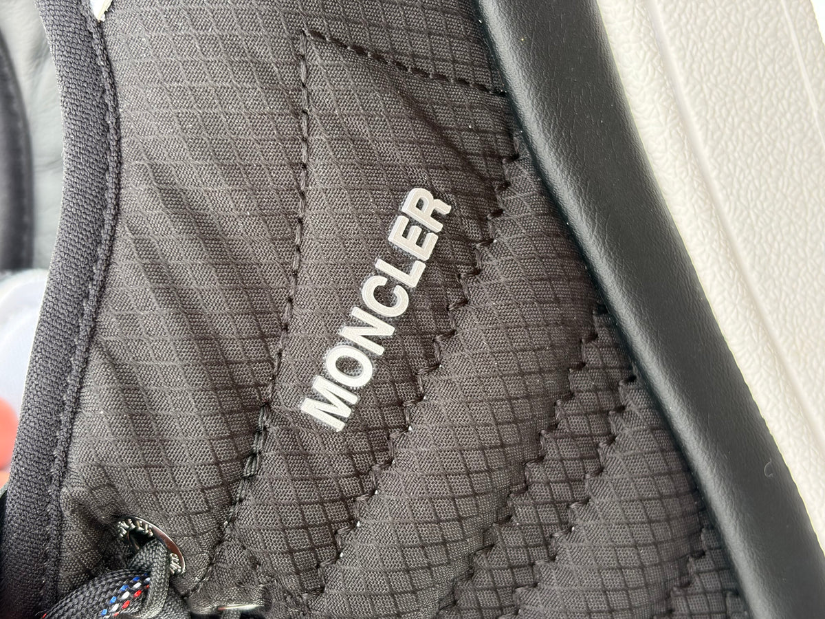 Adidas Campus Core Black White X Moncler - Taille 37,5