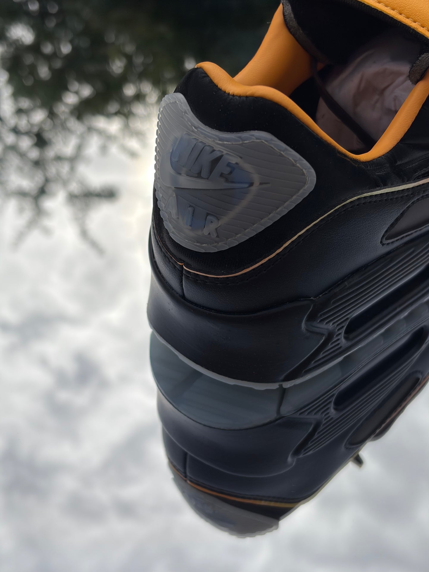Nike Air Max 90 SE Black White Gold Leaf Pear - Taille 39