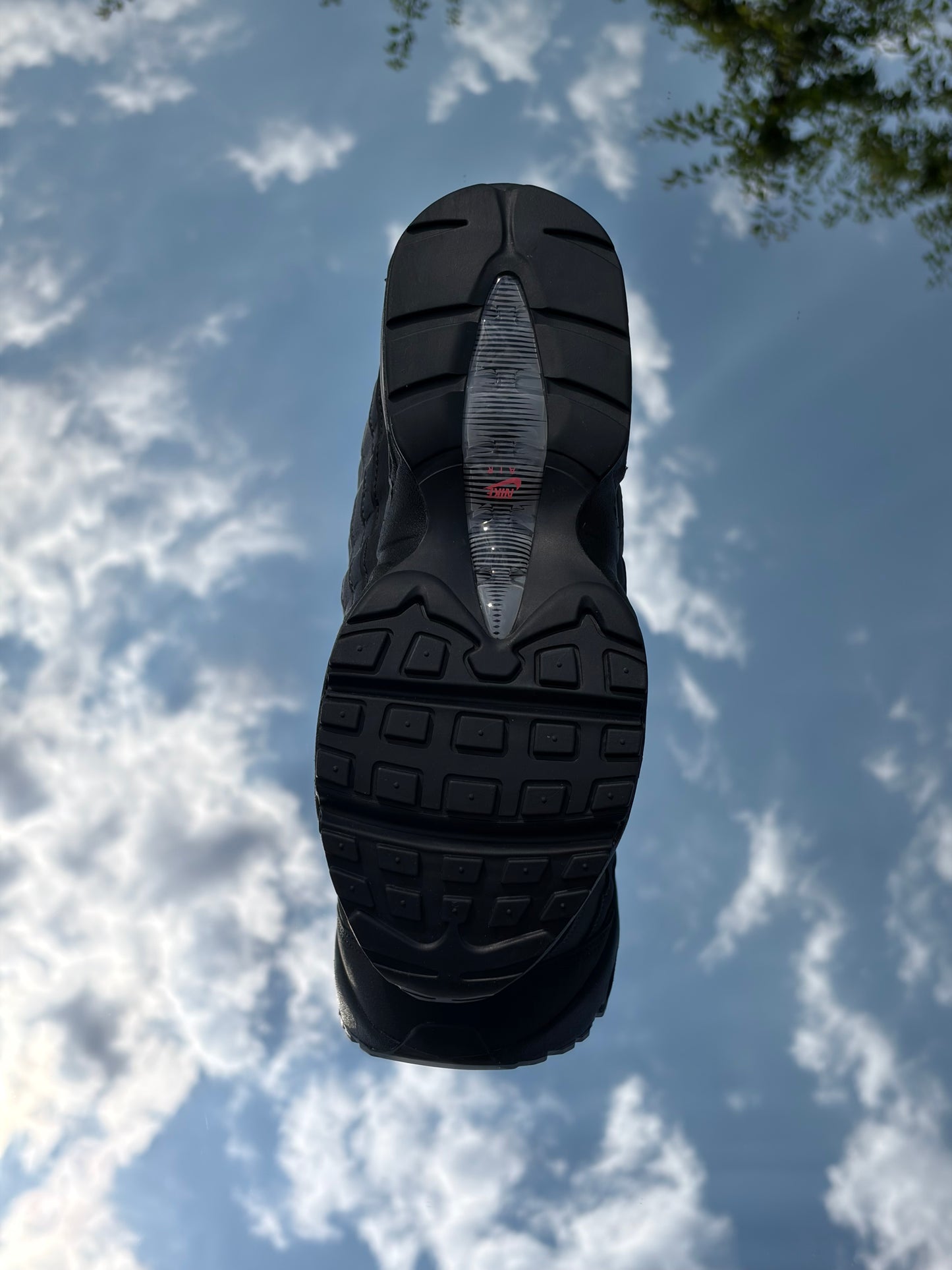Nike Air Max 95 Black Bright Crimson - Taille 38