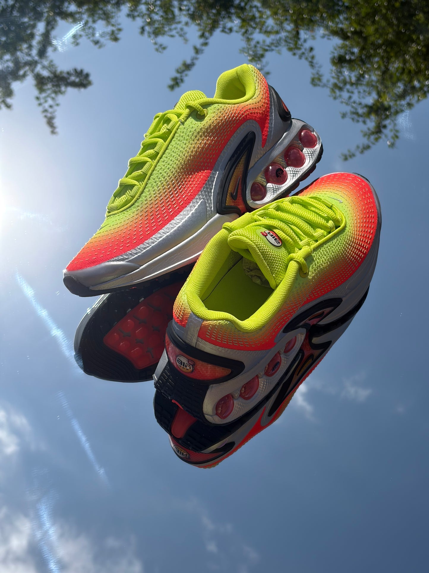 Nike Air Max DN SE Cyber Black Bright Crimson - Taille 39