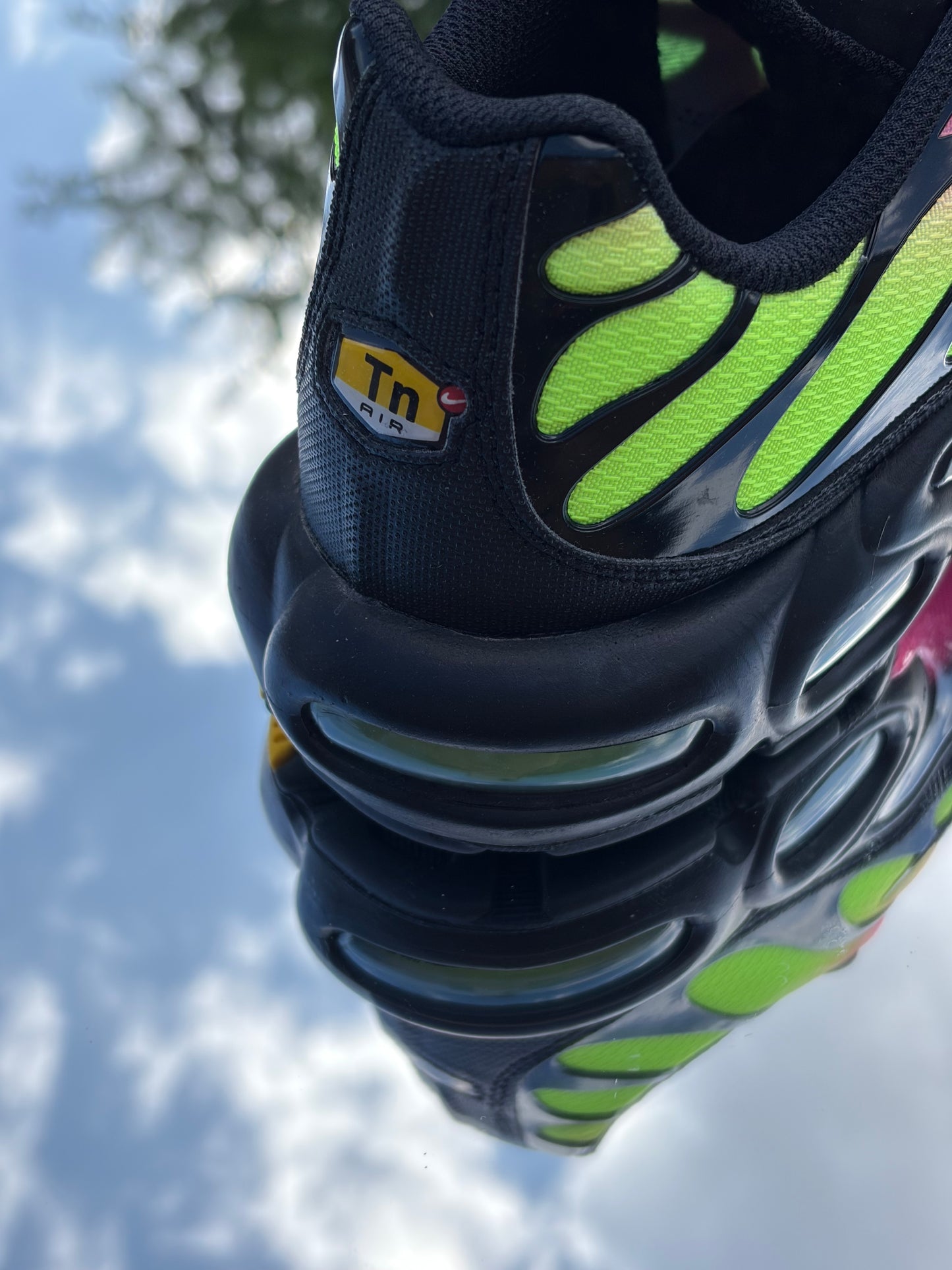 Nike Air Max Plus Hyper Pink Volt - Taille 42,5