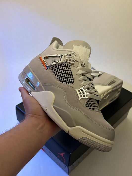 Jordan 4 Frozen Moments (Taille 40,5)