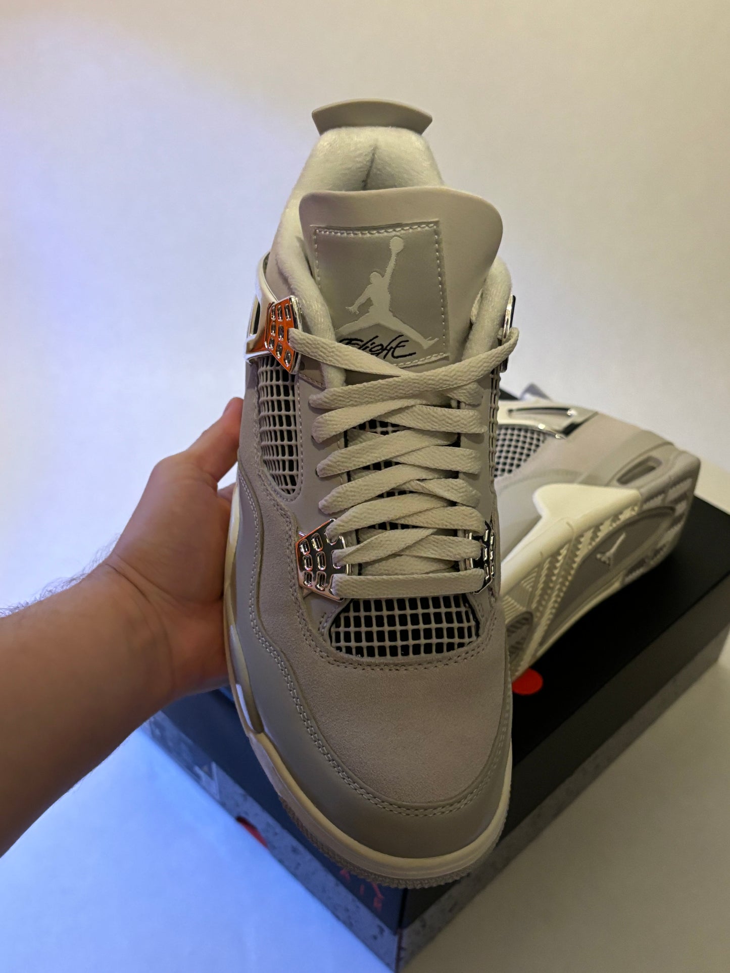 Jordan 4 Frozen Moments (Taille 40,5)